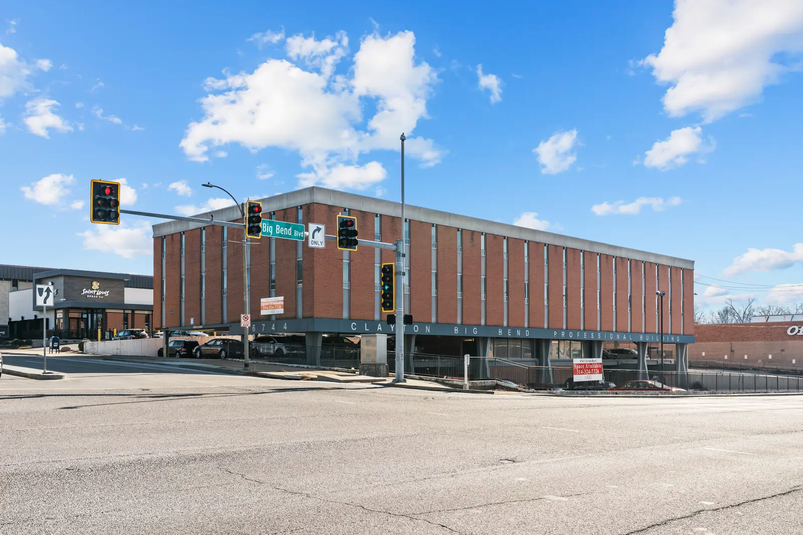 6744 Clayton Rd - For Lease, Saint Louis, MO