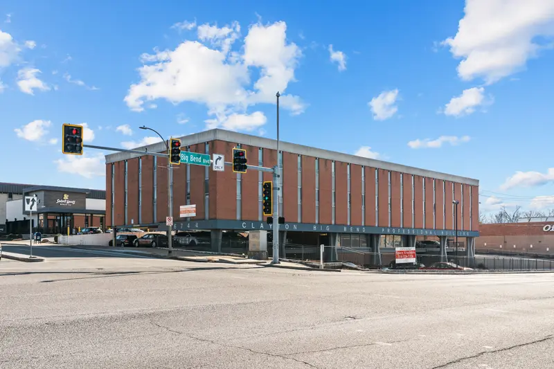 6744 Clayton Rd - For Lease, Saint Louis, MO